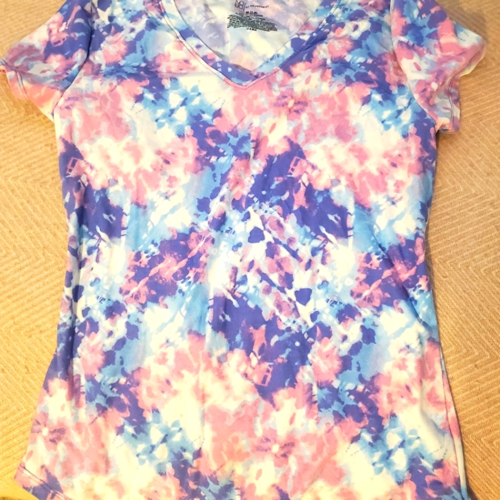 🤩tye dye women medium M t shirt super comfy and soft